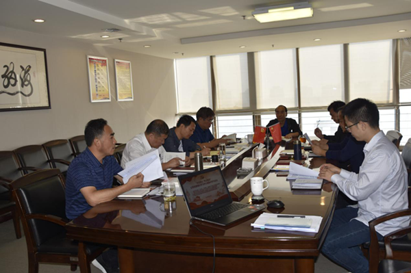 星空体育登录-星空体育平台(中国)召开“不忘初心、牢记使命”主题教育党委理论学习中心组集中学习会议